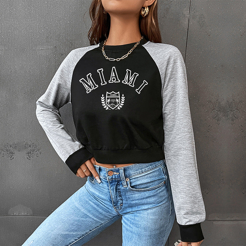 PEOPLETERRITORY popular new spring leisure sports college style 2025 color matching short navel round neck letter pullover sweater women