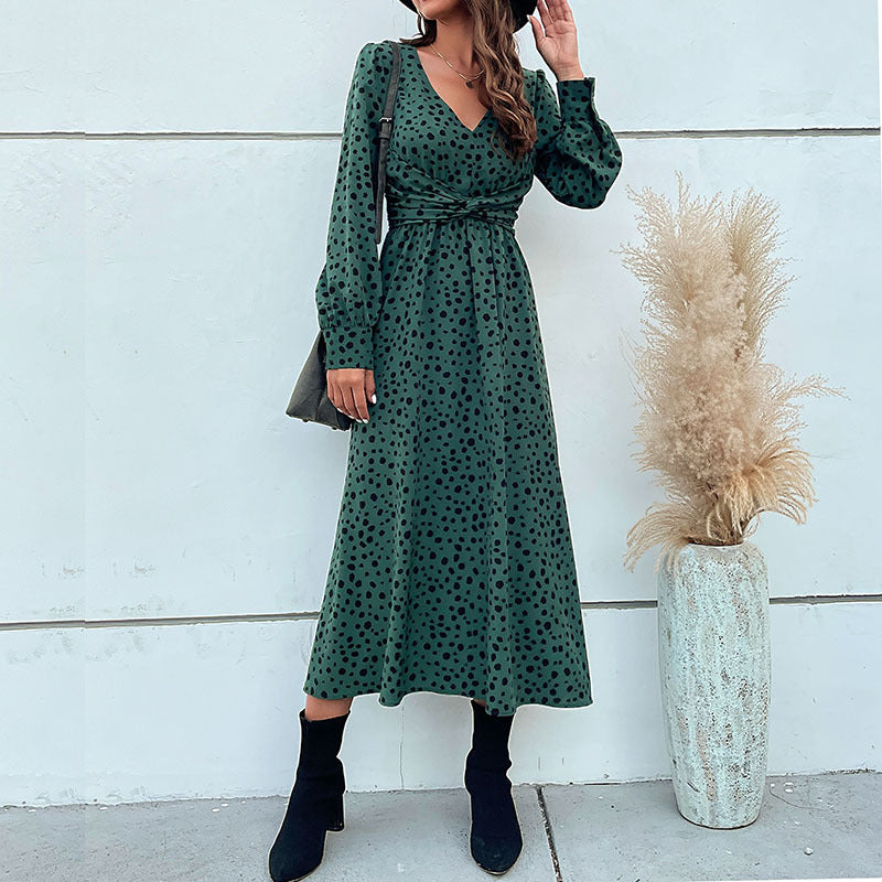 PEOPLETERRITORY New autumn 2025 medium and long skirts commuter V-neck kinked leopard print dress