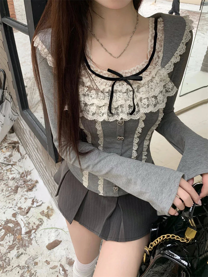 Territory Lace Splicing T-shirt Sweet Slim Women Clothing Autumn Winter French Fashion Chic Bottom Blouse Flare Sleeve Y2k Top