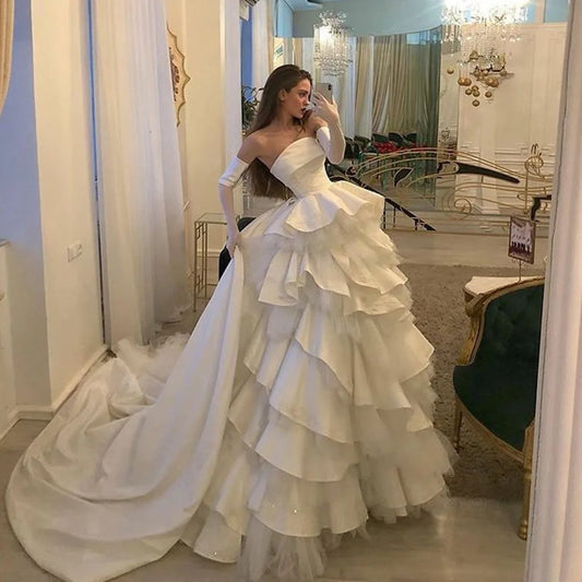 Territory Bohemia Satin Wedding Dresses Off Shoulder Princess Bridal Gowns Puffy Tiered Ruffles Ball Bride Dress Plus Size