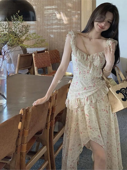 Territory 2024 Spring And Summer Sweet Flying Sleeve Floral Halter Dress Female Design Sense Holiday Wind Fairy Print Long Dress