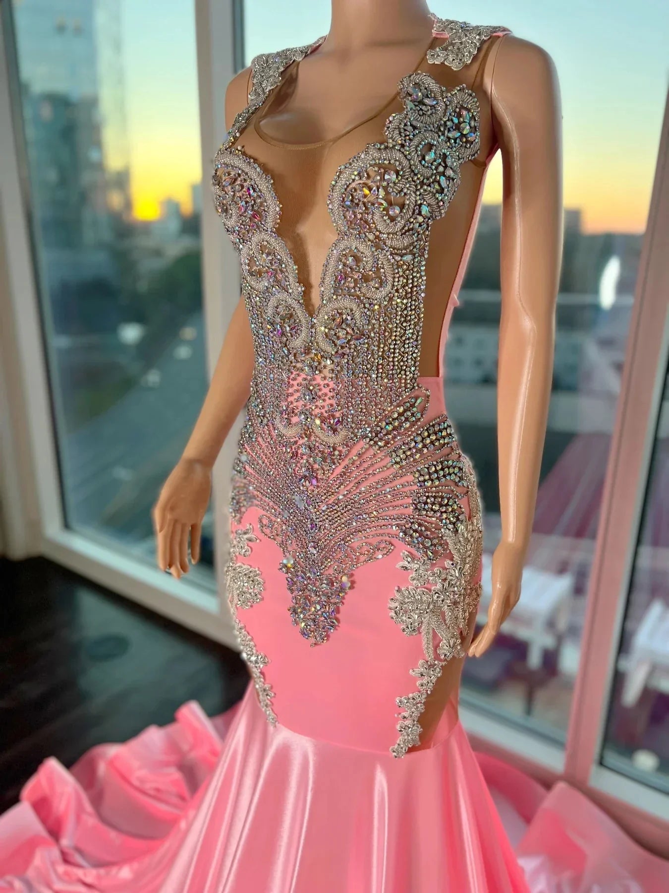 Territory Pink Luxury Women Long Black Girls Prom Dresses Sparkly Mermaid Style Beaded Crystals Prom Party Gowns